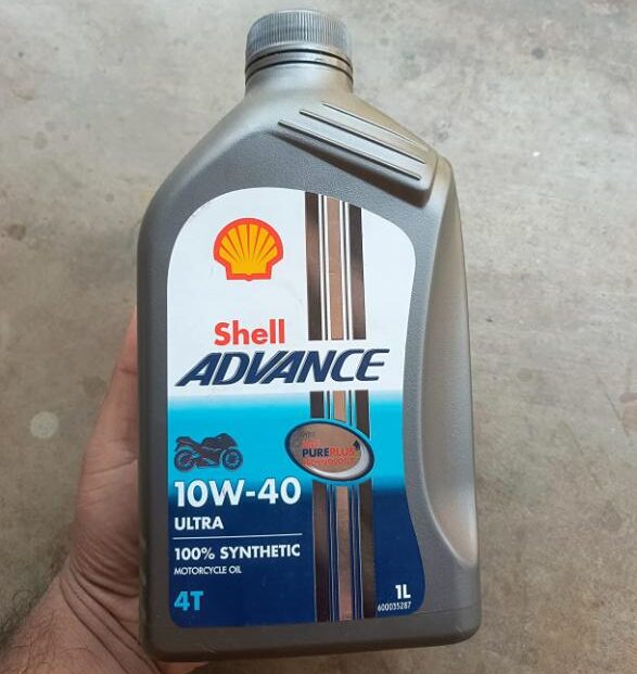 12 Best Engine Oil For Bikes For Maximum Performance 2024