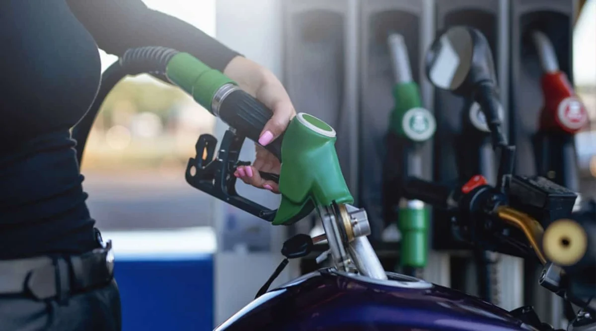 Flex Fuel vs Petrol: Which Powers Your Ride Better? motorcycle flex fuel