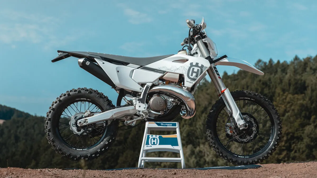 10 Best Enduro Motorcycles Of All Time Husqvarna TE 300