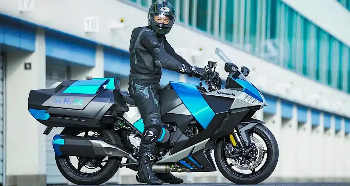 Kawasaki, Honda, Toyota Collab on Ninja h2 hyse Tech