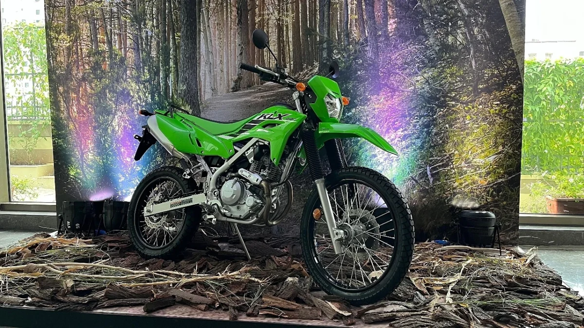 10 Best Enduro Motorcycles Of All Time Kawasaki KLX230 S