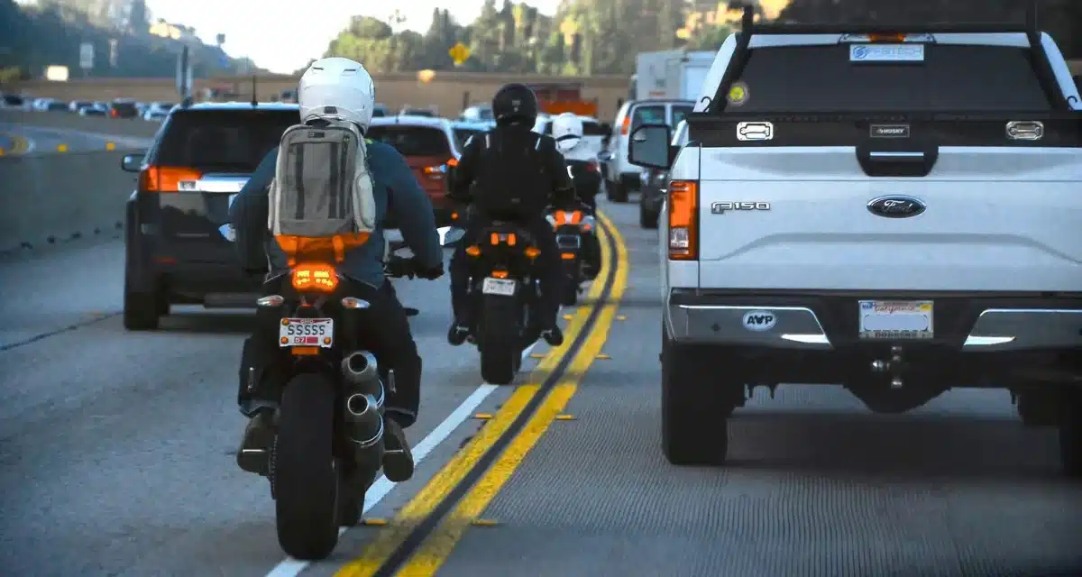 Texas Ban On Motorcycle Lane Splitting Stands Firm in 2025