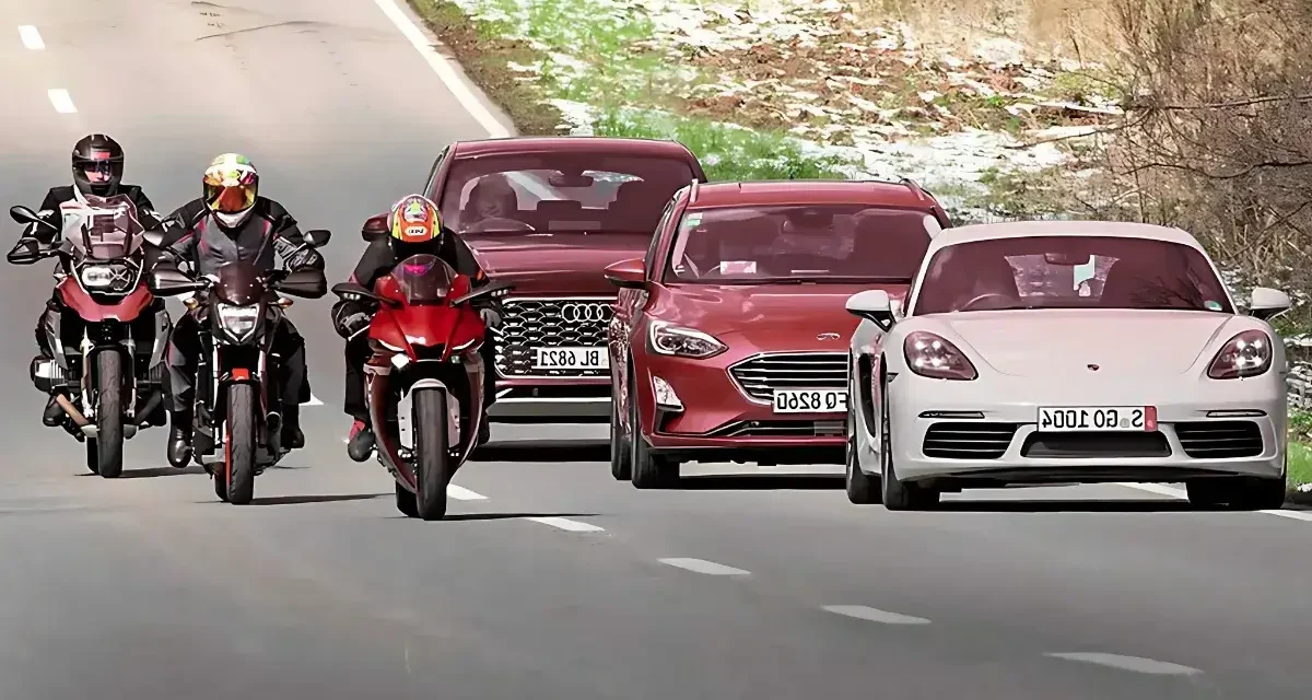 How Safe Are Modern Motorcycles? Compared to Cars