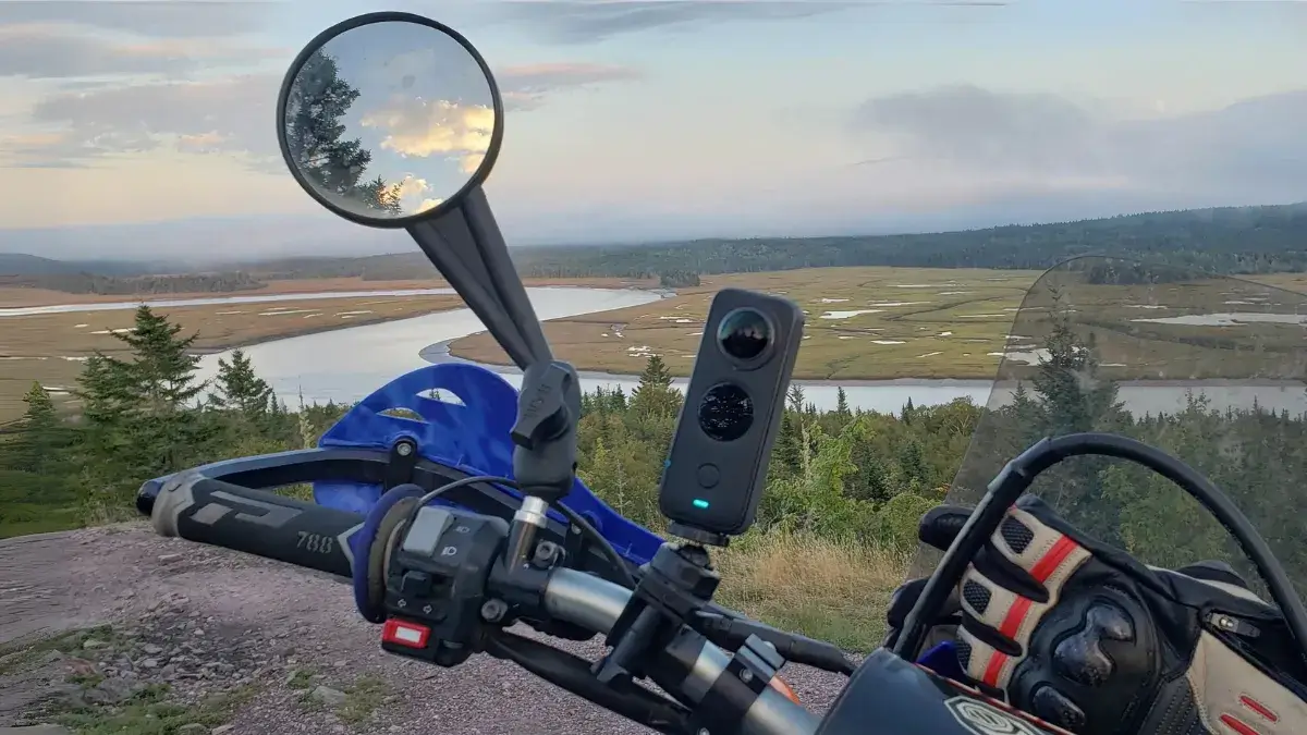 Tested the 5 Best 360 Cameras for Motorcycle Riding Insta360 X2 footage motorcycle riding