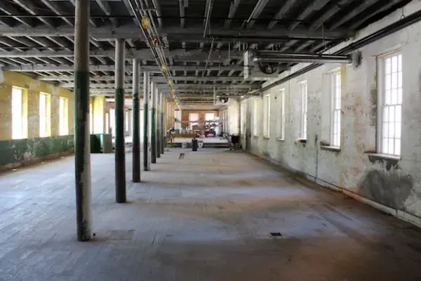 How Bikers & Gov't Saved New England Motorcycle Museum Damaged NEMM Roof