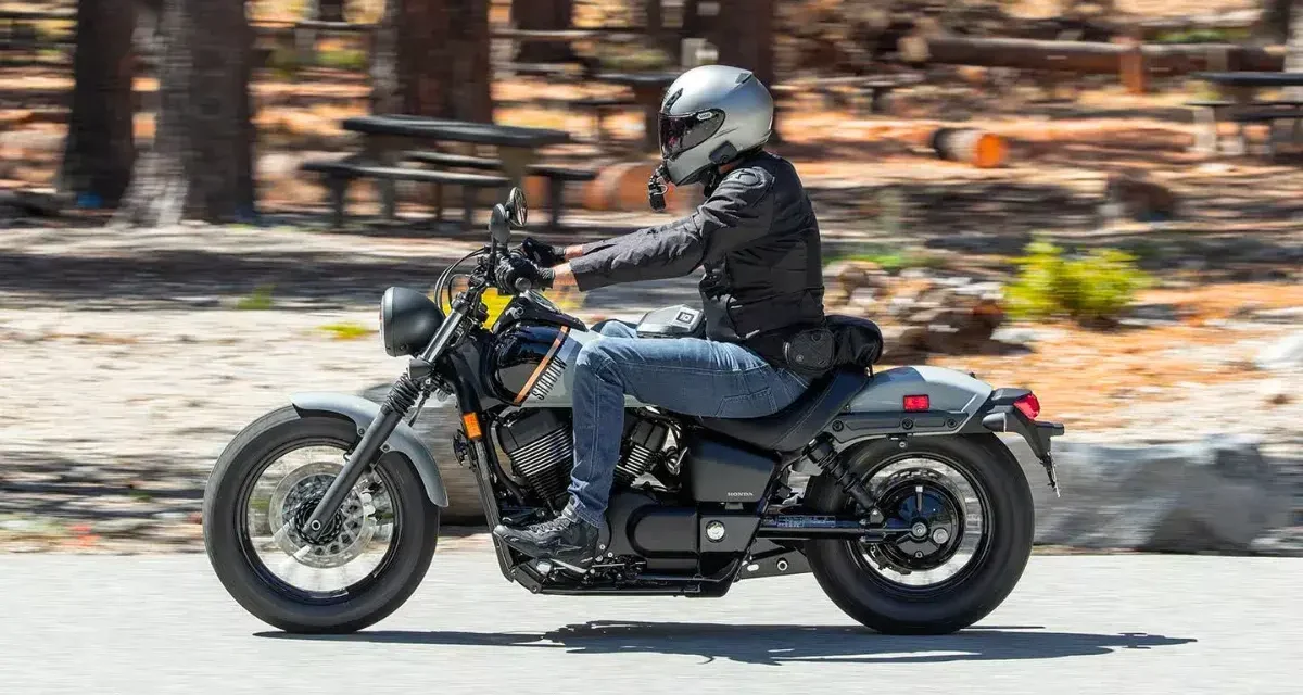 6 Honda Shadow 750 Pros That Make It the Perfect Starter Bike