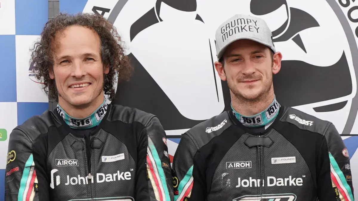 Peter Founds Isle of Man TT Crash: What Went Wrong? Pete Founds and Jevan Walmsley