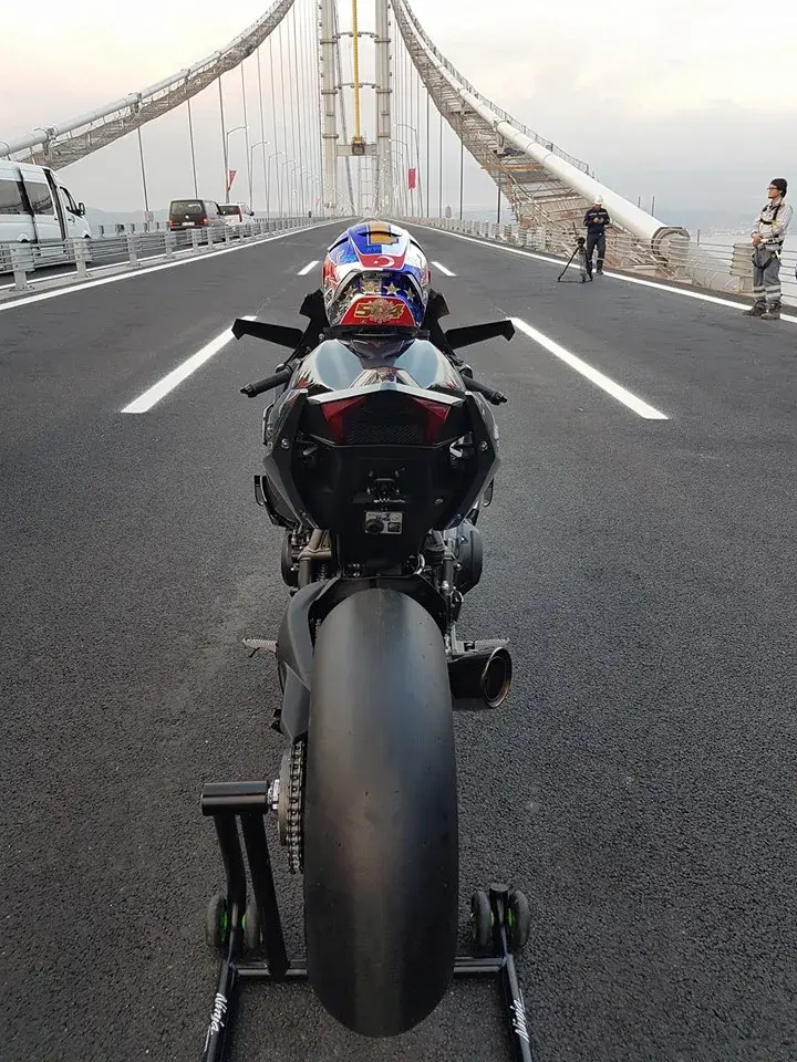 Kawasaki Ninja H2R Top Speed Claim Faces Technical Doubts Turkish racer Kenan Sofuoglu on the Osman Gazi Bridge